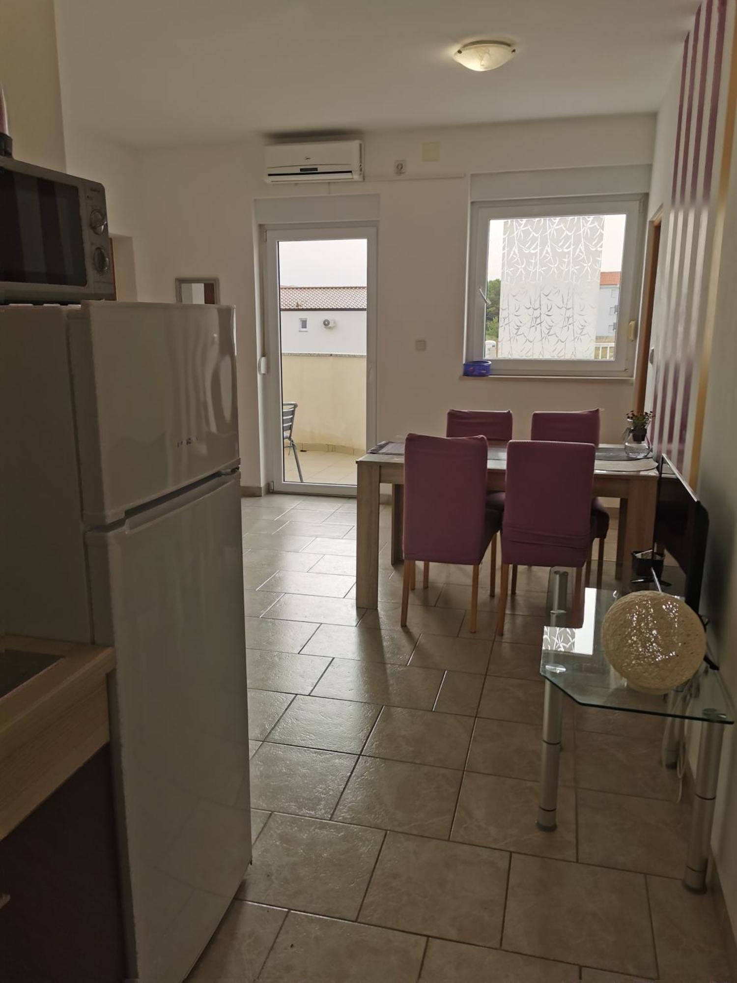 Apartments Riva Povljana Bagian luar foto